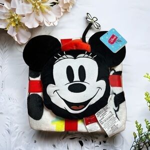Minnie Mouse Pillow & Fleece Blanket Set NEW Bundle Disney Winter Mickey White